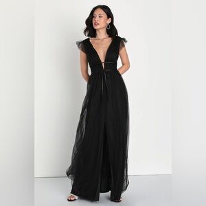 Lulu’s Black Tulle Bow Maxi Dress